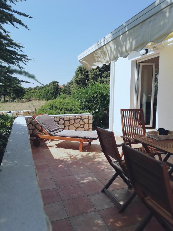 Вилла Lavender House Мандре Экстерьер фото